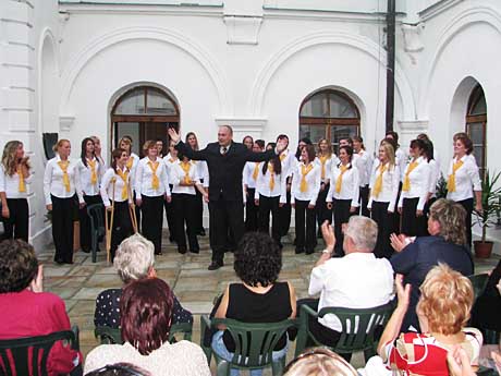 ARS VOCE – dívčí pěvecký sbor