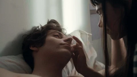 Záběr z filmu Milovník, ne Bojovník