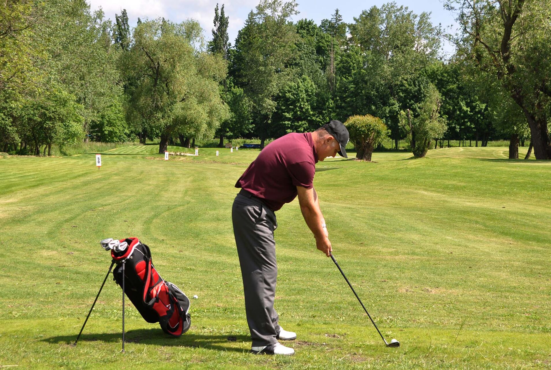 Přijďte si zahrát golf, posedět, chytat ryby